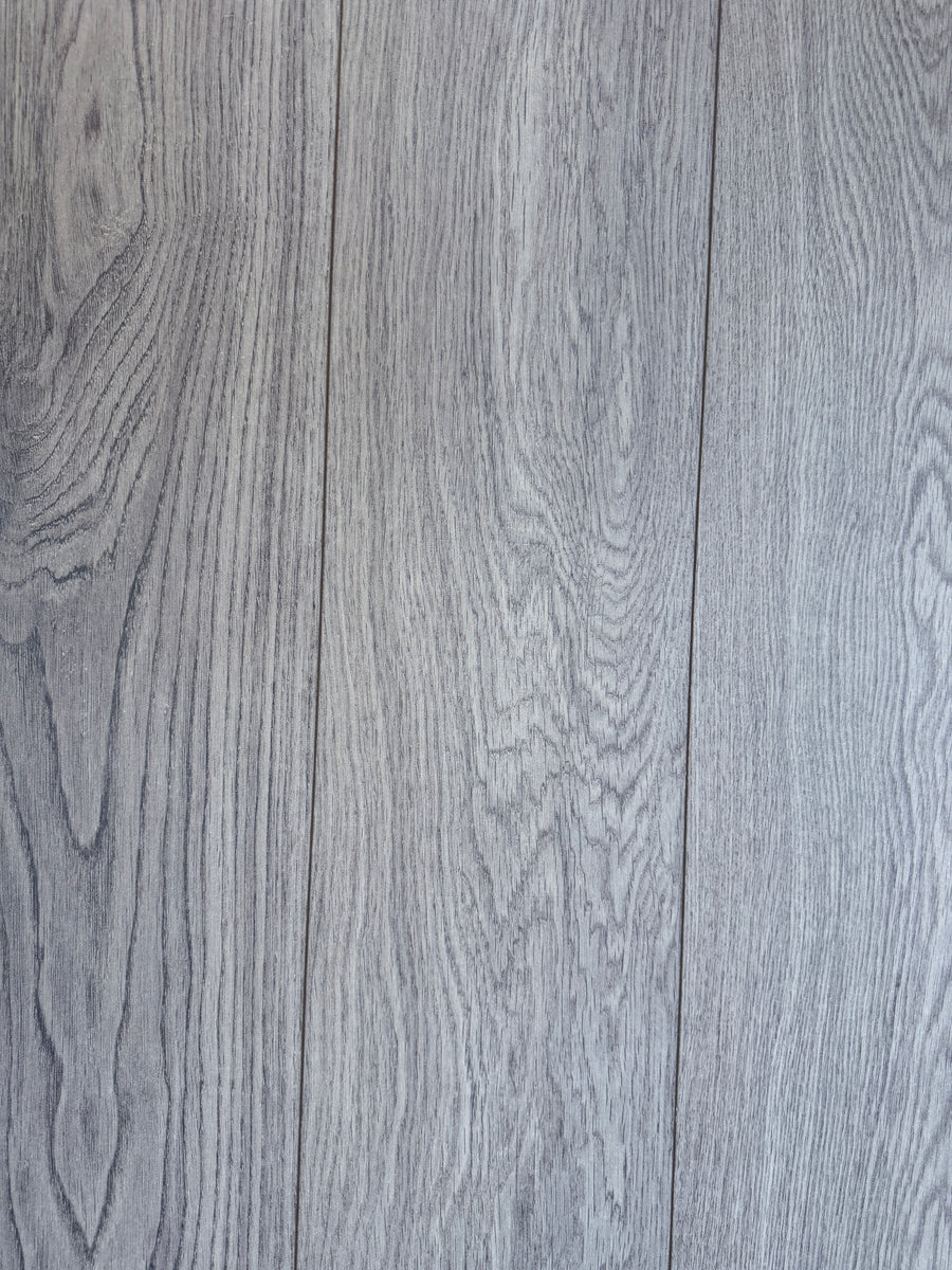 Shaw Momentum Classic Gray HB100 Hybrid Laminate 05061